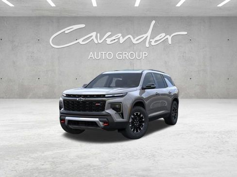 New 2026 Chevrolet Traverse Z71 w/ Enhanced Driving Package AWD/4WD image 8