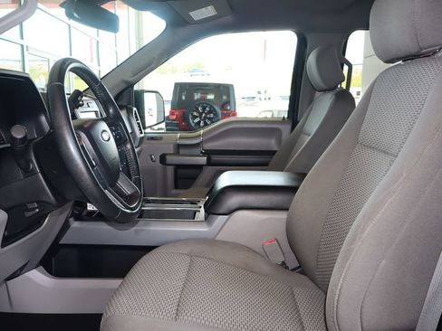 Used 2020 Ford F150 XLT w/ Equipment Group 302A Luxury AWD/4WD image 14