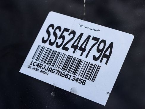 Used 2022 Jeep Grand Cherokee L Laredo w/ Luxury Tech Group I image 30