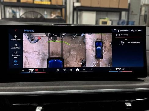 Certified 2024 BMW X7 M60i w/ Executive Package image 45