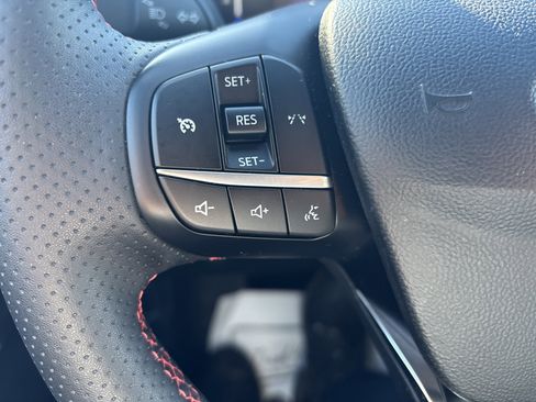 Used 2025 Ford Escape ST-Line Select image 19