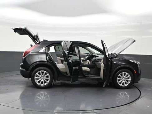Used 2023 Cadillac XT4 Luxury FWD image 32