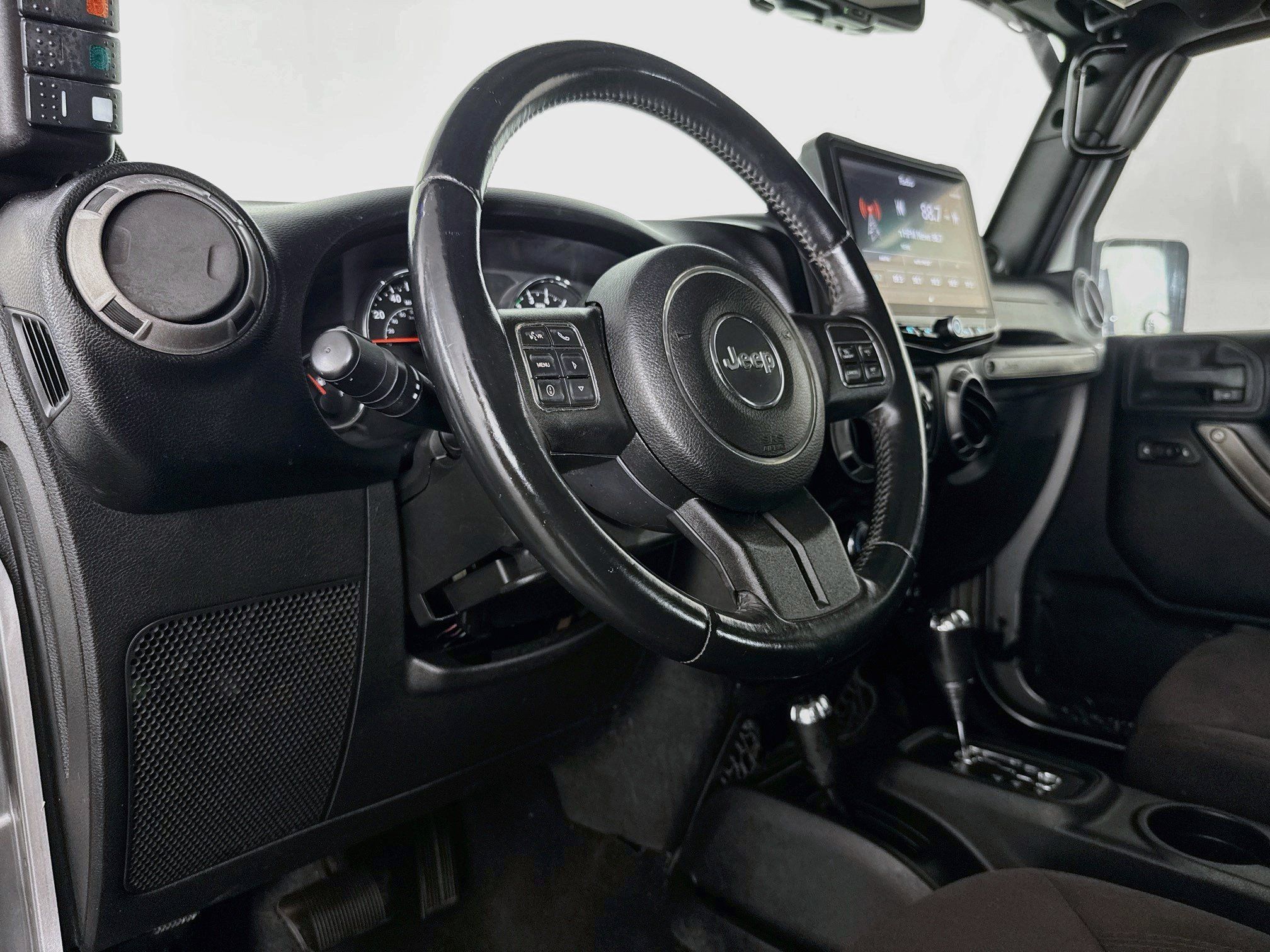 Used 2014 Jeep Wrangler Unlimited Sport w/ Quick Order Package 24S AWD/4WD image 20