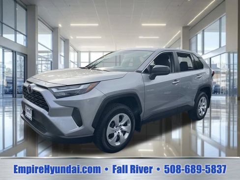 Used 2023 Toyota RAV4 LE AWD/4WD image 1