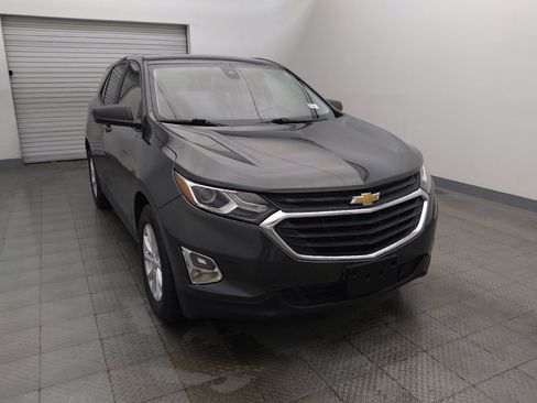 Used 2020 Chevrolet Equinox LS w/ LS Convenience Package FWD image 14
