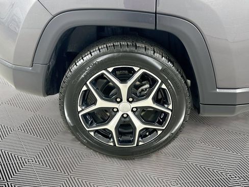 Certified 2024 Jeep Compass Limited AWD/4WD image 27