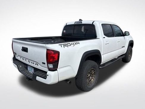 Used 2023 Toyota Tacoma 4x4 Double Cab w/ Trail Edition image 5