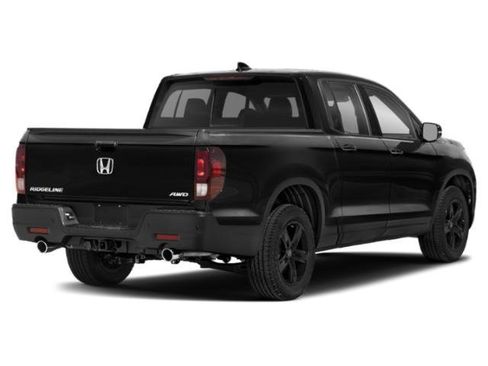 Used 2021 Honda Ridgeline Black Edition image 2