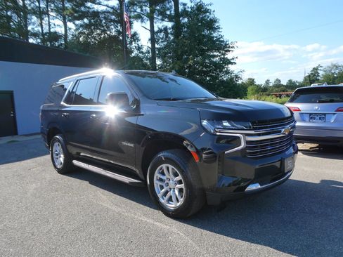 Used 2021 Chevrolet Tahoe LT AWD/4WD image 3