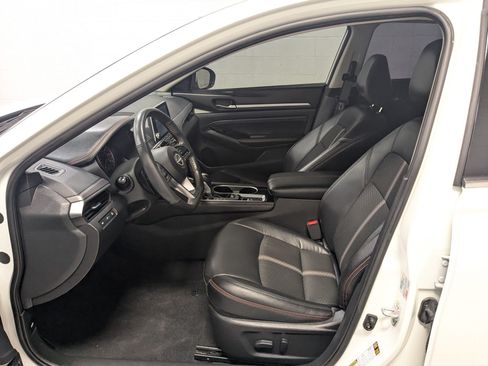 Used 2023 Nissan Altima 2.5 SR AWD/4WD image 20