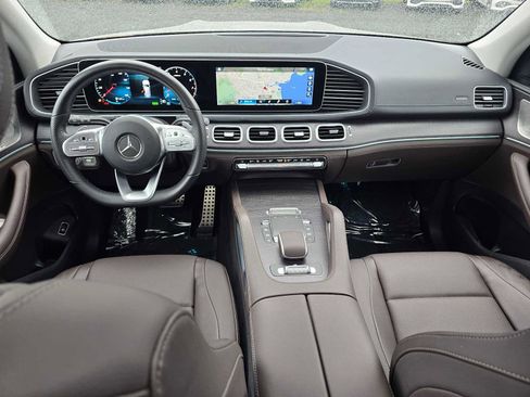 Used 2023 Mercedes-Benz GLS 450 4MATIC image 20