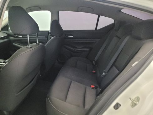 Used 2019 Nissan Altima 2.5 S FWD image 18