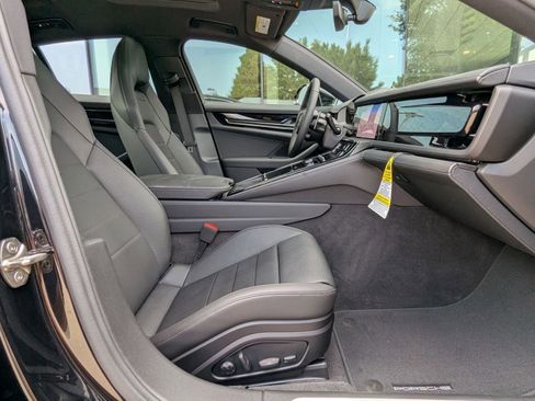New 2025 Porsche Panamera image 24