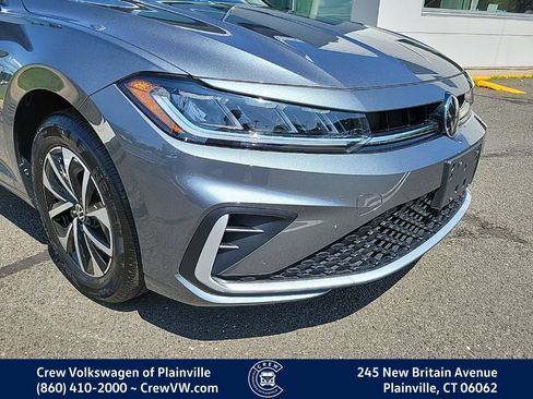 Certified 2025 Volkswagen Jetta S FWD image 21