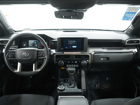 Used 2025 Toyota Tacoma SR5 image 14