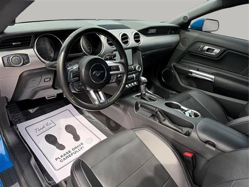 Used 2019 Ford Mustang GT Premium RWD image 15