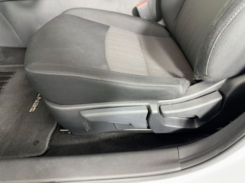 Used 2023 Nissan Sentra SV image 13