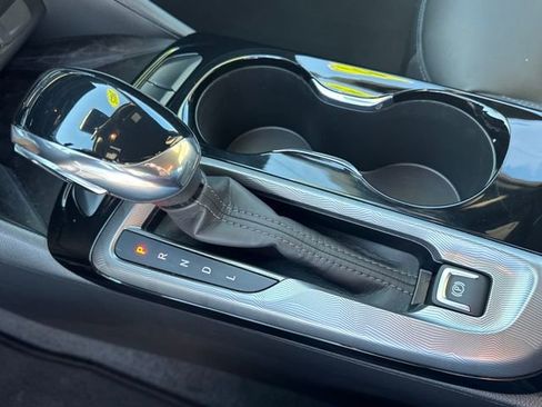 Used 2025 Buick Envista Sport Touring w/ Convenience I Package image 21