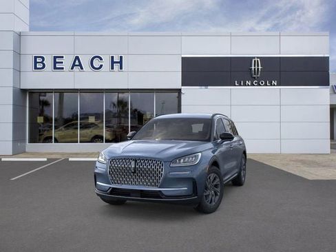 New 2026 Lincoln Corsair Premiere image 3
