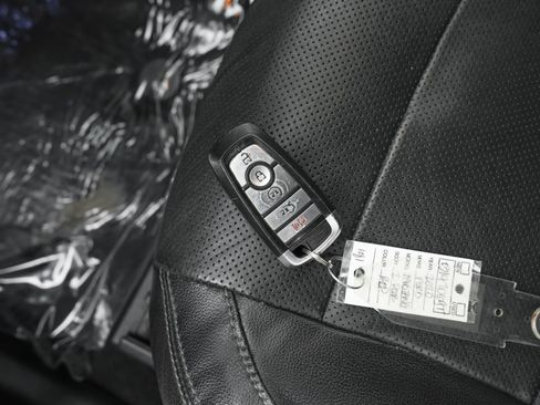 Used 2020 Ford Mustang Premium image 44