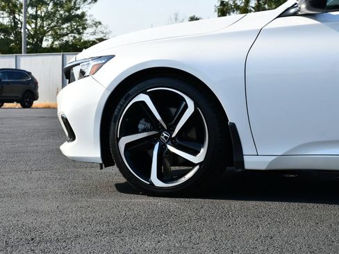 Used 2022 Honda Accord Sport image 12