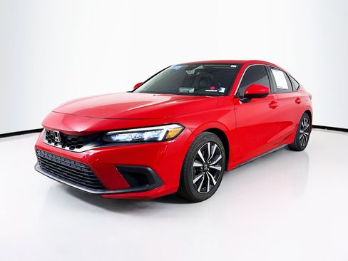 Used 2023 Honda Civic EX-L image 4