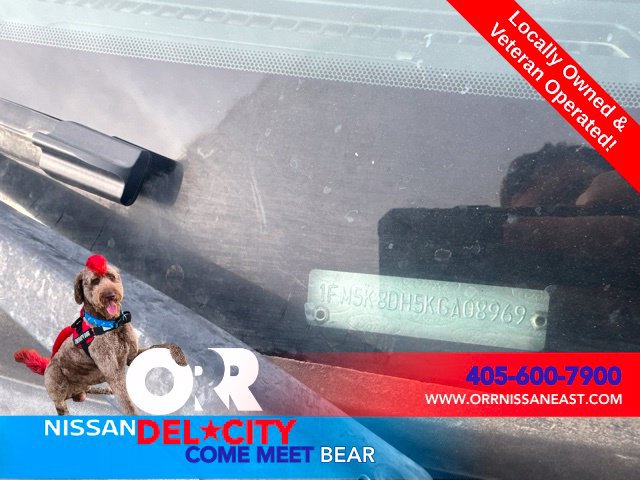 Used 2019 Ford Explorer XLT w/ Class II Trailer Tow Package AWD/4WD image 2
