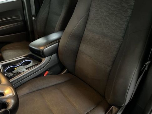 Used 2022 Dodge Durango SXT AWD/4WD image 18