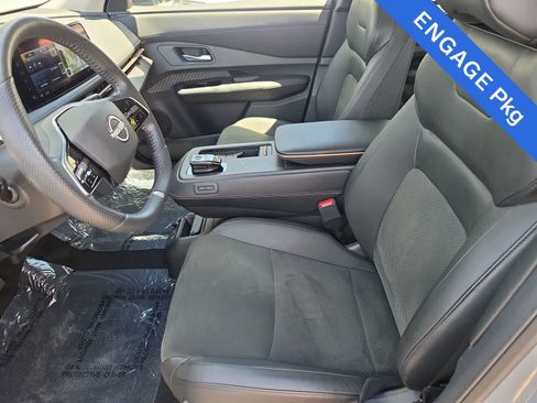 Used 2024 Nissan Ariya FWD image 15
