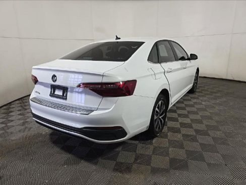 Used 2024 Volkswagen Jetta S FWD image 3