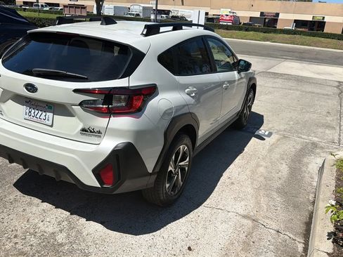 Used 2024 Subaru Crosstrek 2.0i Premium AWD/4WD image 9