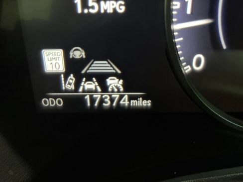Used 2025 Lexus NX 250 FWD w/ Accessory Package (Z2) image 23