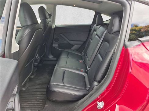 Used 2024 Tesla Model Y Performance AWD/4WD image 19