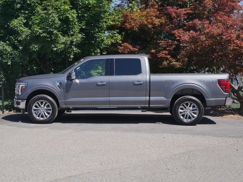 Certified 2025 Ford F150 Lariat w/ Tow/Haul Package AWD/4WD image 19