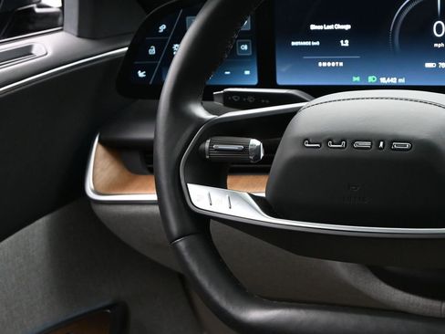Used 2024 Lucid Air Touring image 33