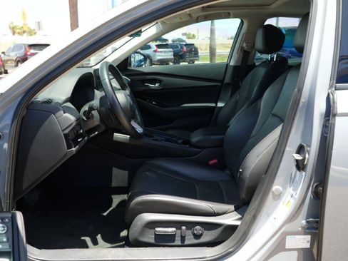 Used 2023 Honda Accord Touring image 7