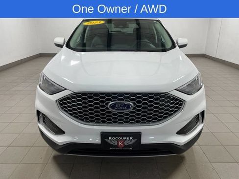 Used 2023 Ford Edge SEL w/ Convenience Package AWD/4WD image 2