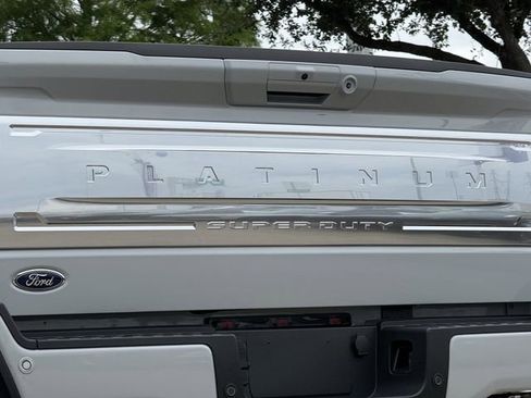 Used 2026 Ford F450 Platinum w/ Platinum Plus Package AWD/4WD image 5