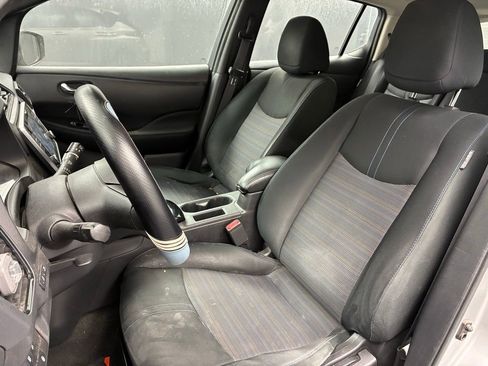 Used 2022 Nissan Leaf SV image 5