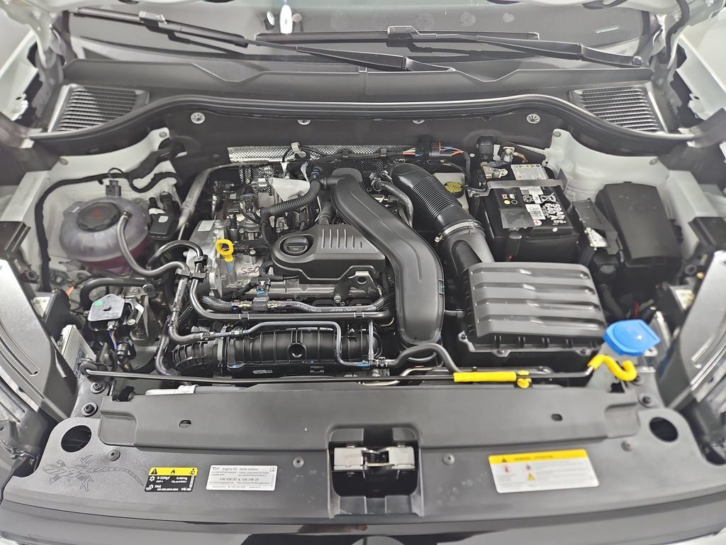 New 2026 Volkswagen Taos SE AWD/4WD image 21