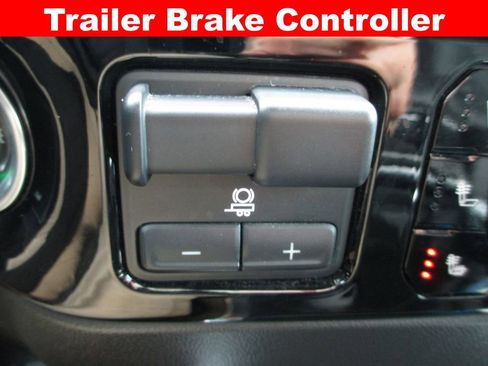 Used 2023 GMC Sierra 1500 SLT w/ SLT Premium Plus Package image 21