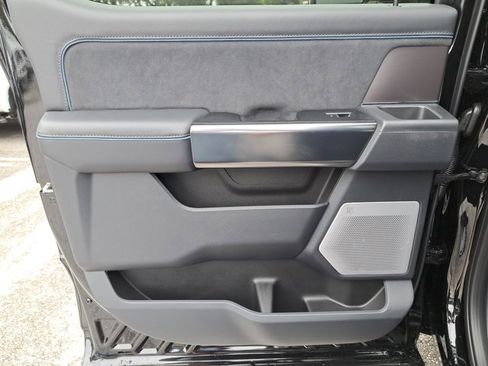 New 2026 Ford F350 Platinum w/ FX4 Off-Road Package image 15