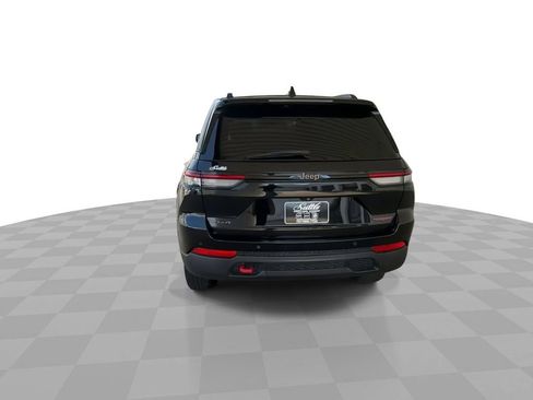 Used 2022 Jeep Grand Cherokee Trailhawk AWD/4WD image 7