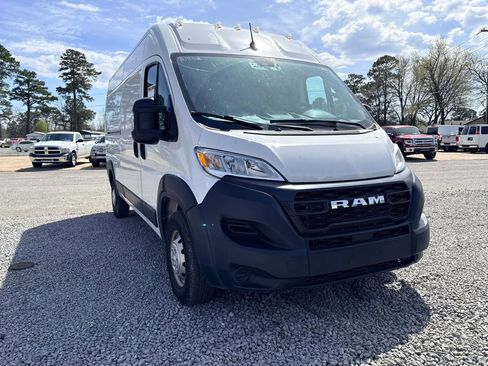 Used 2023 RAM ProMaster 2500 FWD image 10