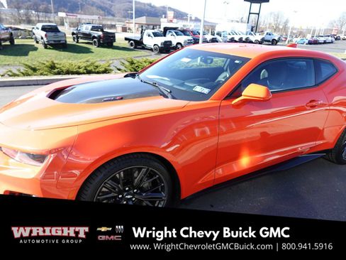 Used 2019 Chevrolet Camaro ZL1 image 6