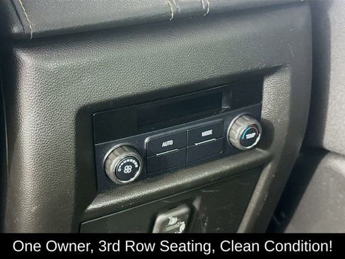 Used 2019 Chevrolet Traverse LT image 24