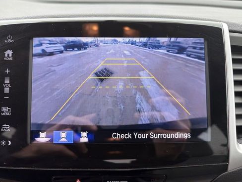 Used 2017 Honda Pilot EX-L image 19