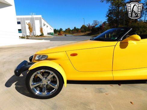 Used 2000 Plymouth Prowler image 5
