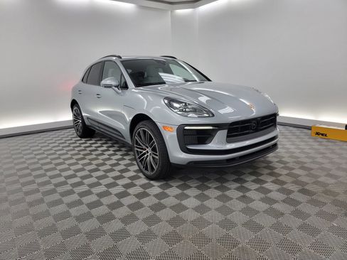New 2025 Porsche Macan S image 7