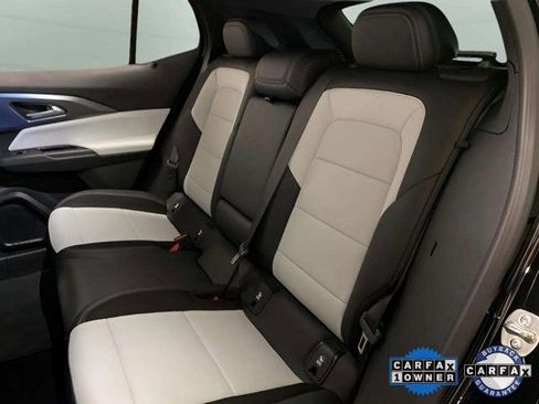 Used 2025 Chevrolet Equinox EV LT w/ Convenience Package image 68